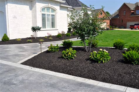Decorative Rock and Gravel Supply. Whether you need decorative stones or washed gravel, get in touch with Carolina Mulch. We have a unique selection of products for all your outdoor decoration needs. Call our local, family-owned business today! Learn More.